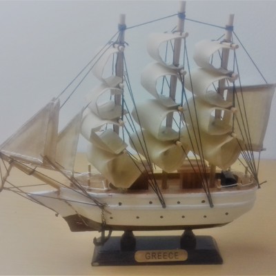 Διακοσμητικό ξύλινο καράβι DIAK-1