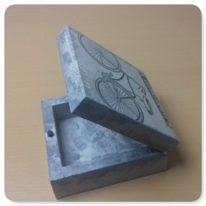 Ξύλινο κουτί για μπιζού decoupage Life is Like XKSK-9