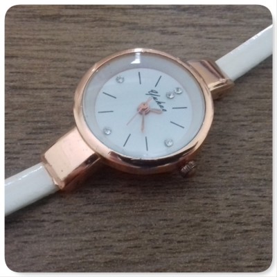 Γυναικείο ρολόι χειρός GNR-10