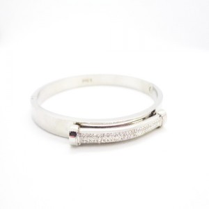 Γυναικείο βραχιόλι με μπάρα με στράς GNB-26