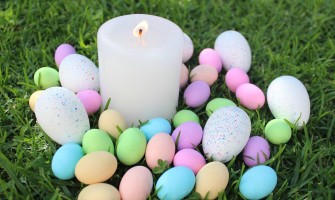 ΘEMA: DIY: Στολισμός Λαμπάδας.