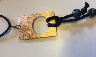 ΘΕΜΑ: Kατασκευή απο μέταλλο.