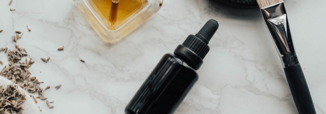 ΘEMA: Αιθέρια έλαια και η χρήση τους.