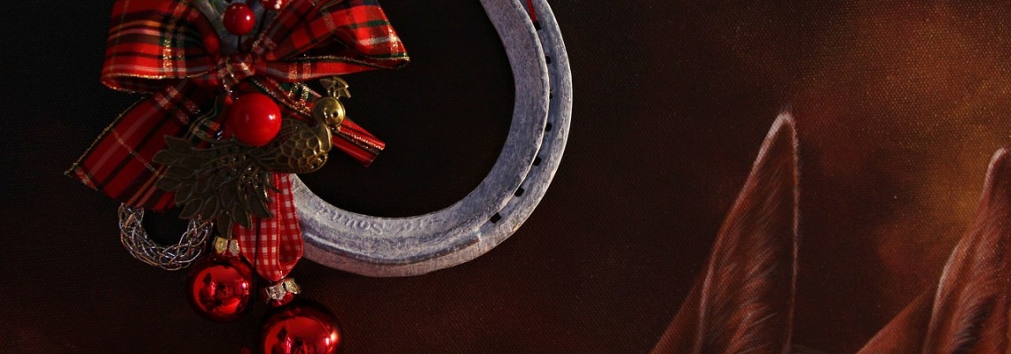 ΘEMA: Γούρια : Τί συμβολίζουν ;